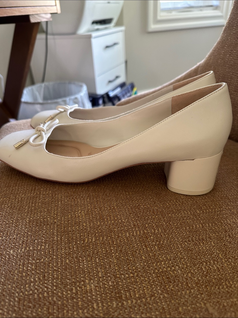 Franco Sarto Ivory Bow Low Block Heel Flats - Picture 2 of 3